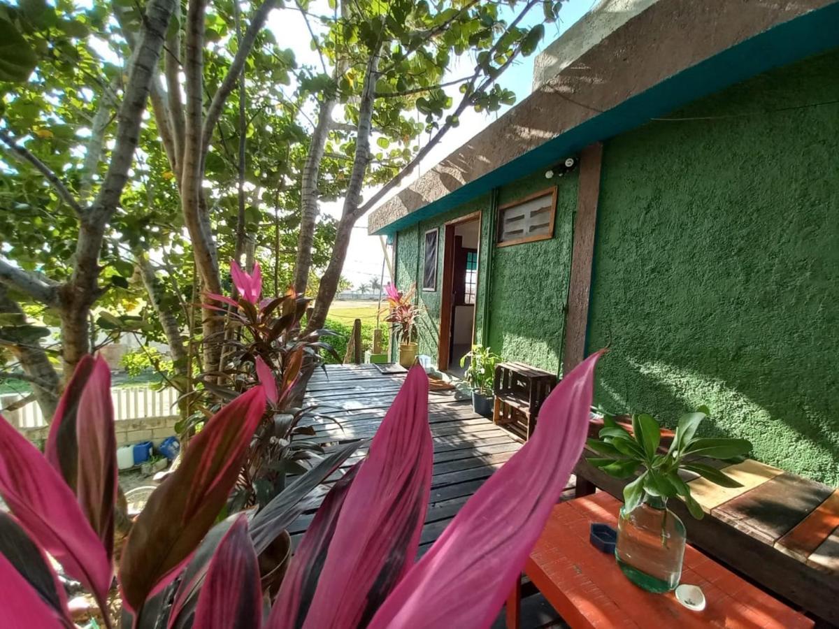 Hostel Utopia Ilha Holbox Exterior foto